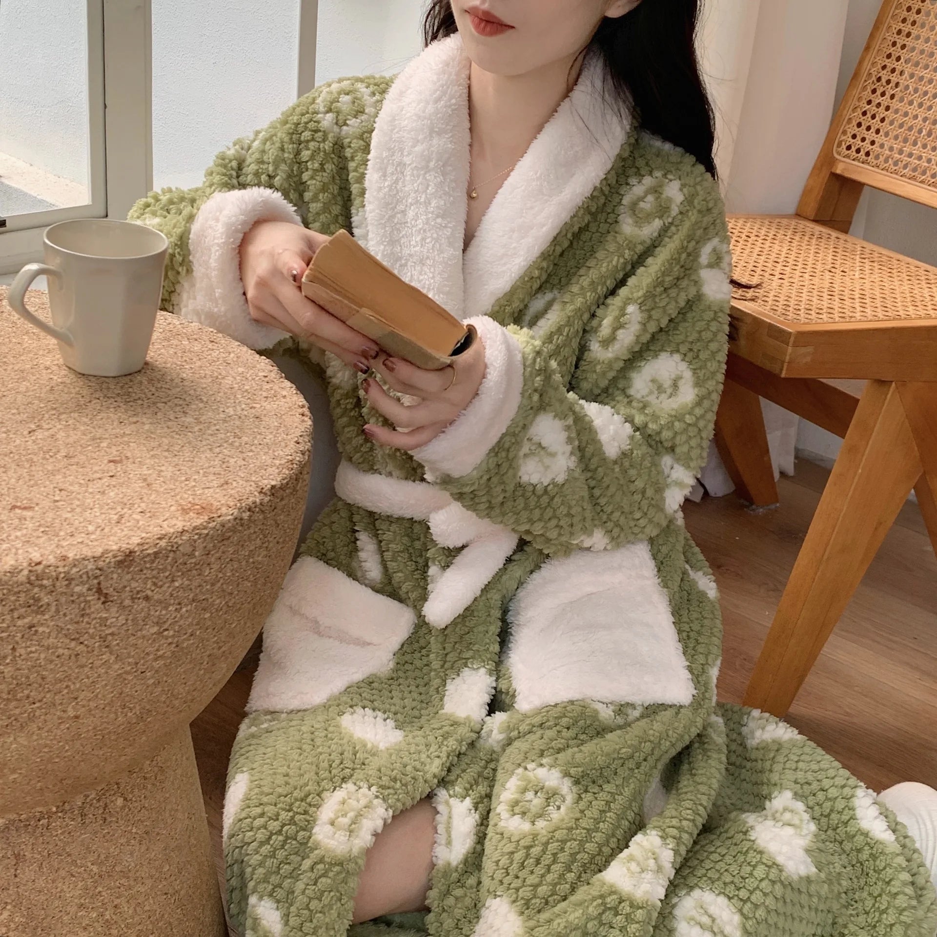 Peignoir Polaire Femme Chaud et Doux à Motifs